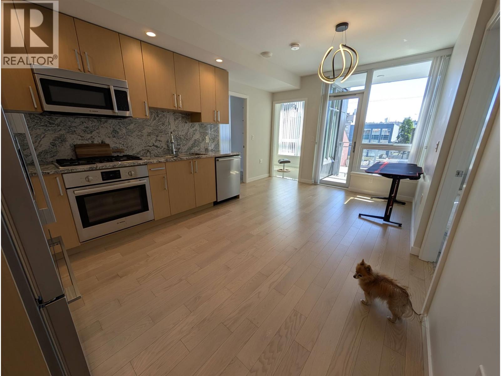 411 1708 Ontario Street, Vancouver, British Columbia  V5T 0J7 - Photo 2 - R3160729