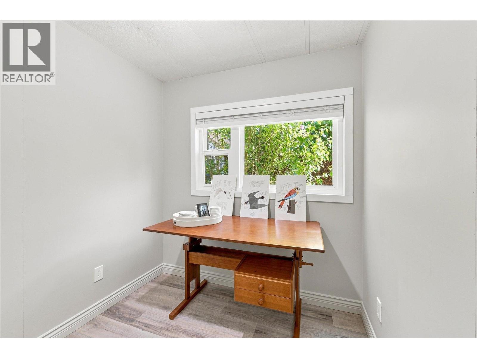 827 Minaty Lane, Britannia Beach, British Columbia  V0N 1J0 - Photo 15 - R3160728