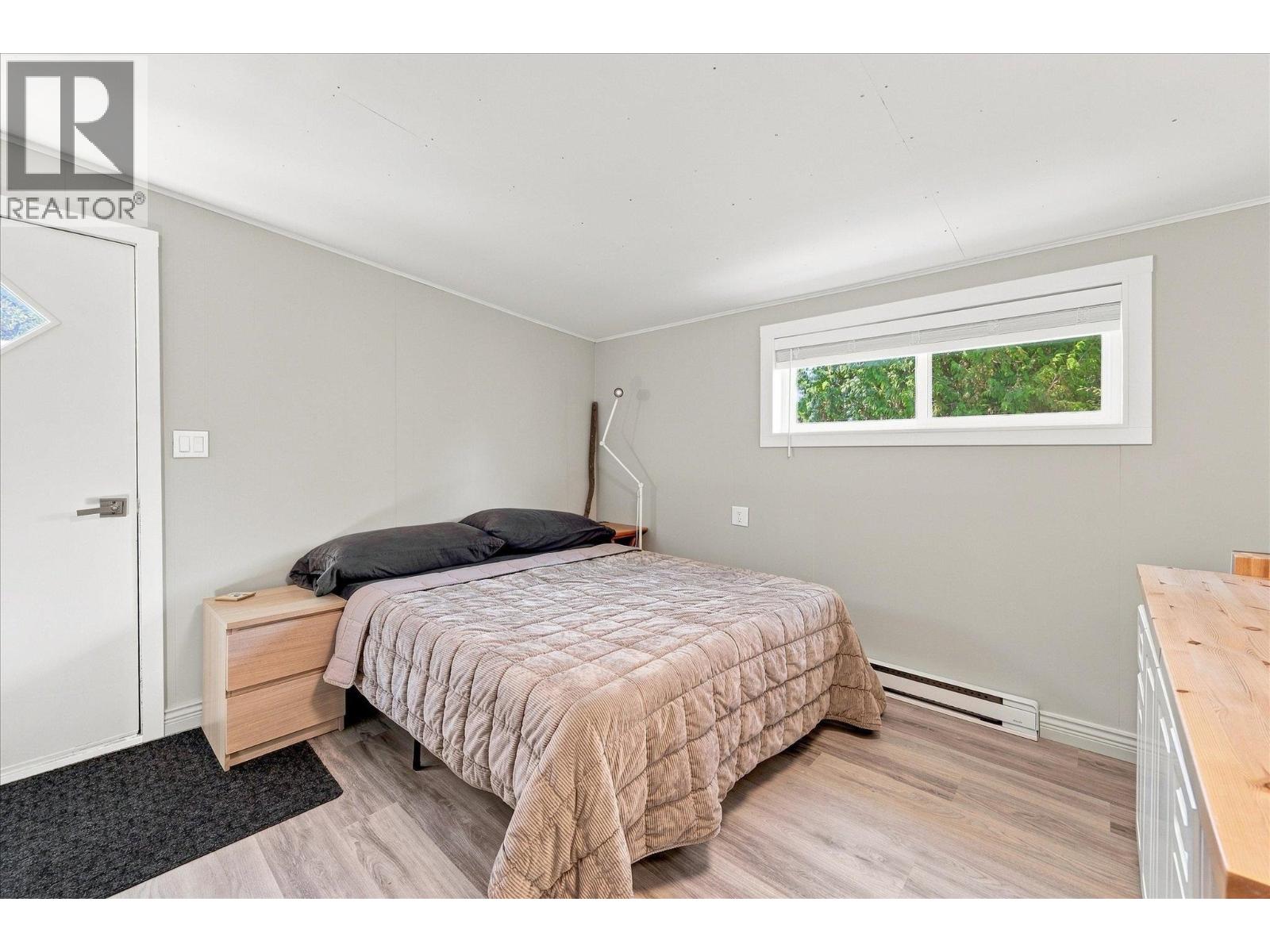 827 Minaty Lane, Britannia Beach, British Columbia  V0N 1J0 - Photo 19 - R3160728