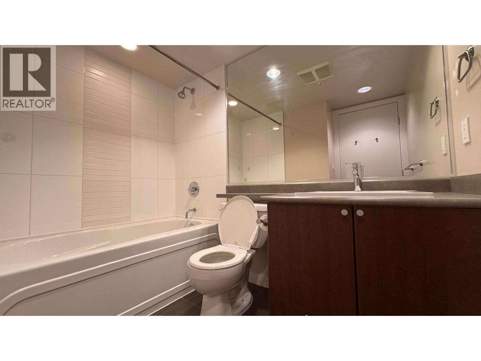 24xx 7088 Salisbury Avenue, Burnaby, British Columbia  V5E 0A4 - Photo 12 - R3160732