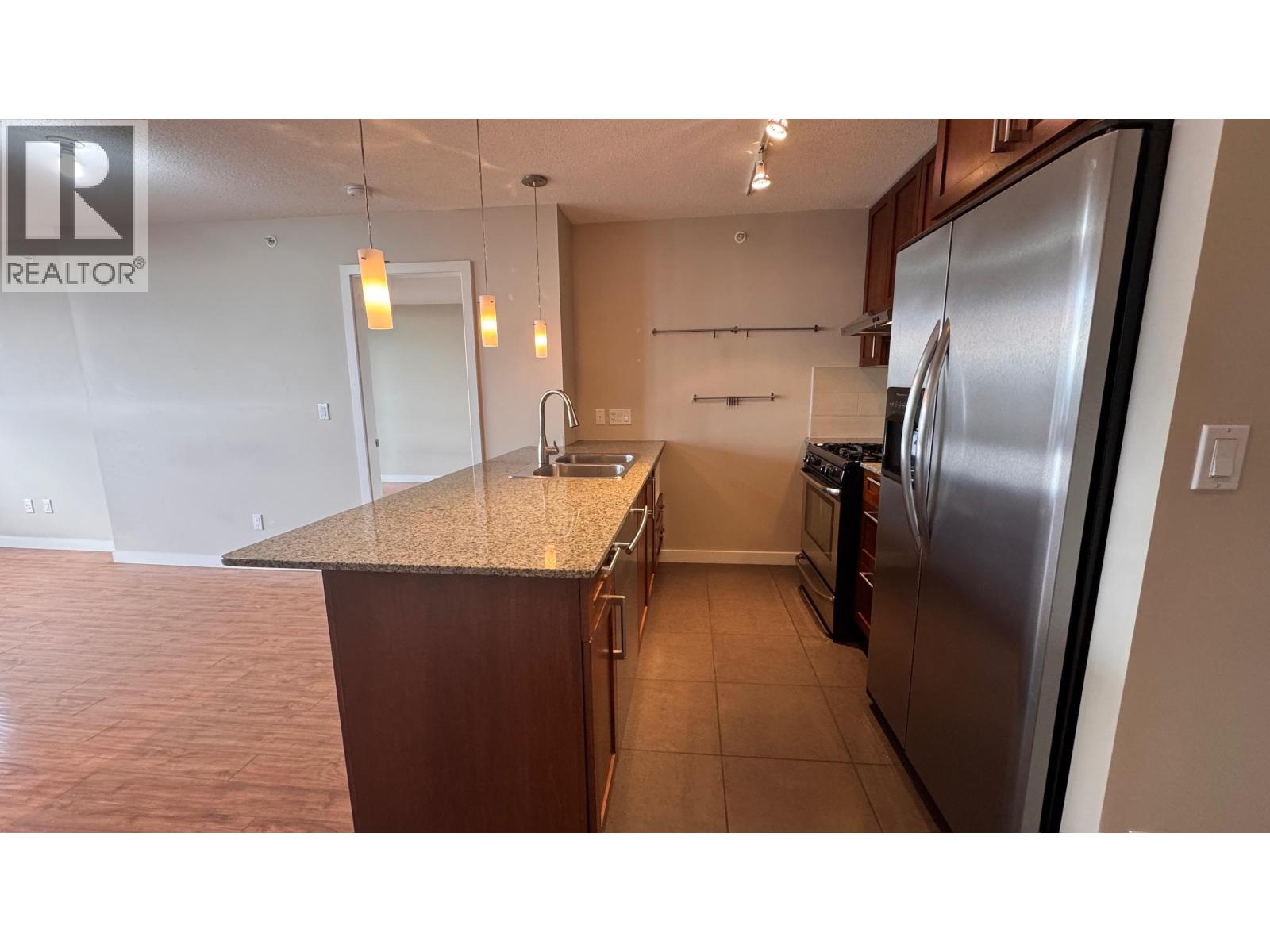 24xx 7088 Salisbury Avenue, Burnaby, British Columbia  V5E 0A4 - Photo 4 - R3160732