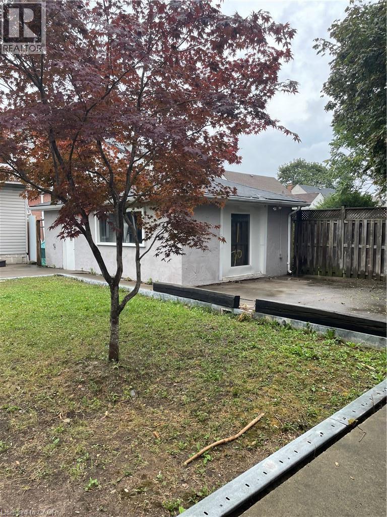 225 East 14th Street Unit# Upper, Hamilton, Ontario  L9A 4B7 - Photo 5 - 40859863