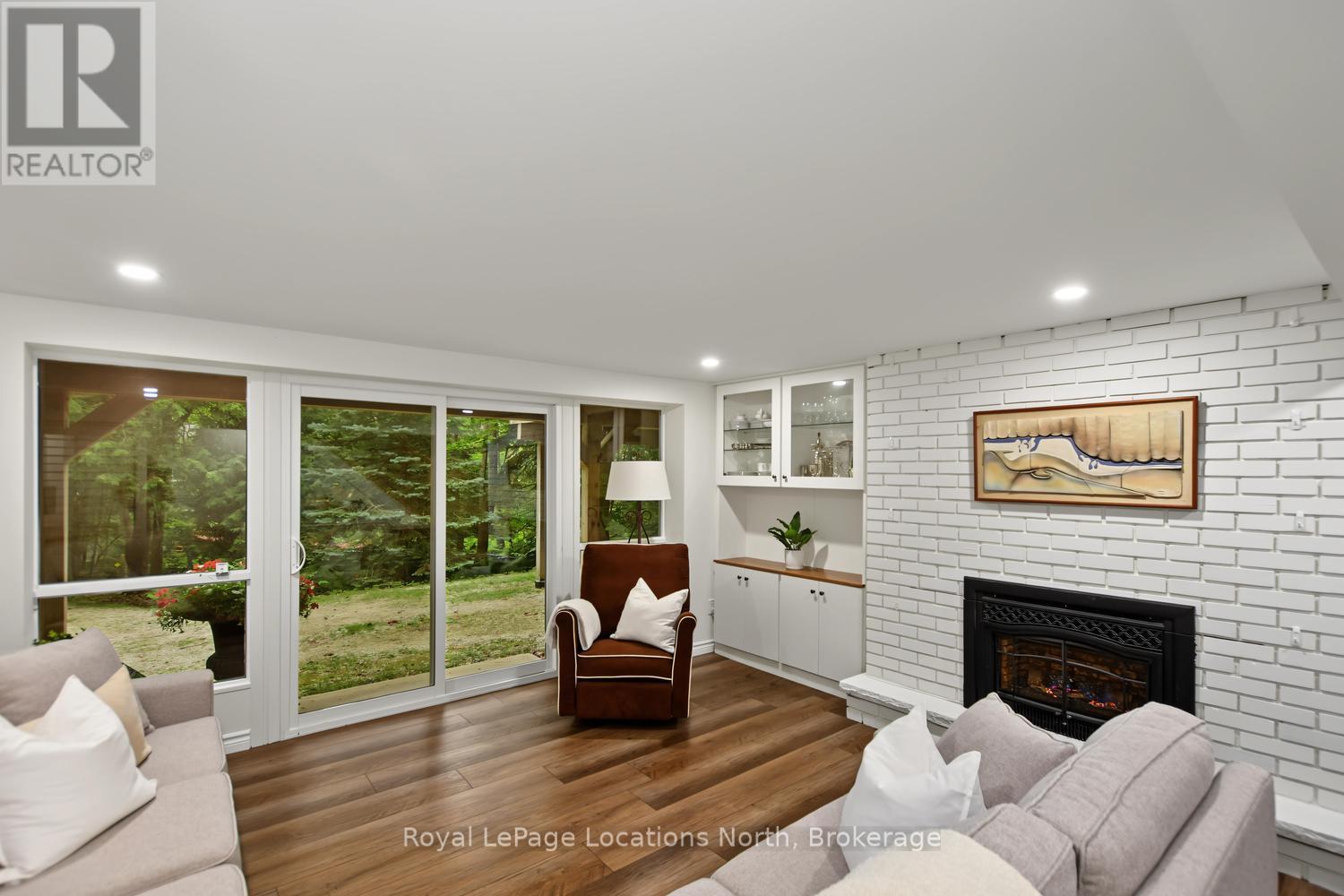 143 St Moritz Crescent, Blue Mountains, Ontario  L9Y 0S6 - Photo 11 - X13735902