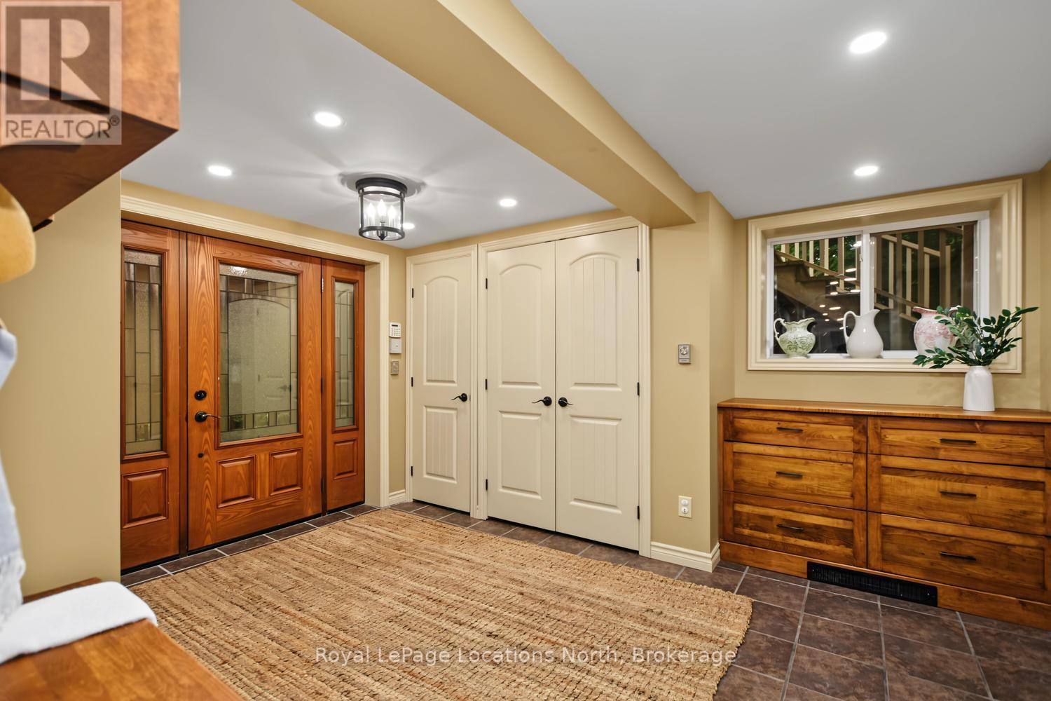 143 St Moritz Crescent, Blue Mountains, Ontario  L9Y 0S6 - Photo 4 - X13735902