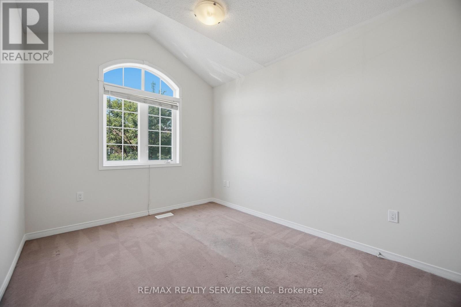 98 Teal Crest Circle, Brampton, Ontario  L6X 2Z4 - Photo 25 - W13735856
