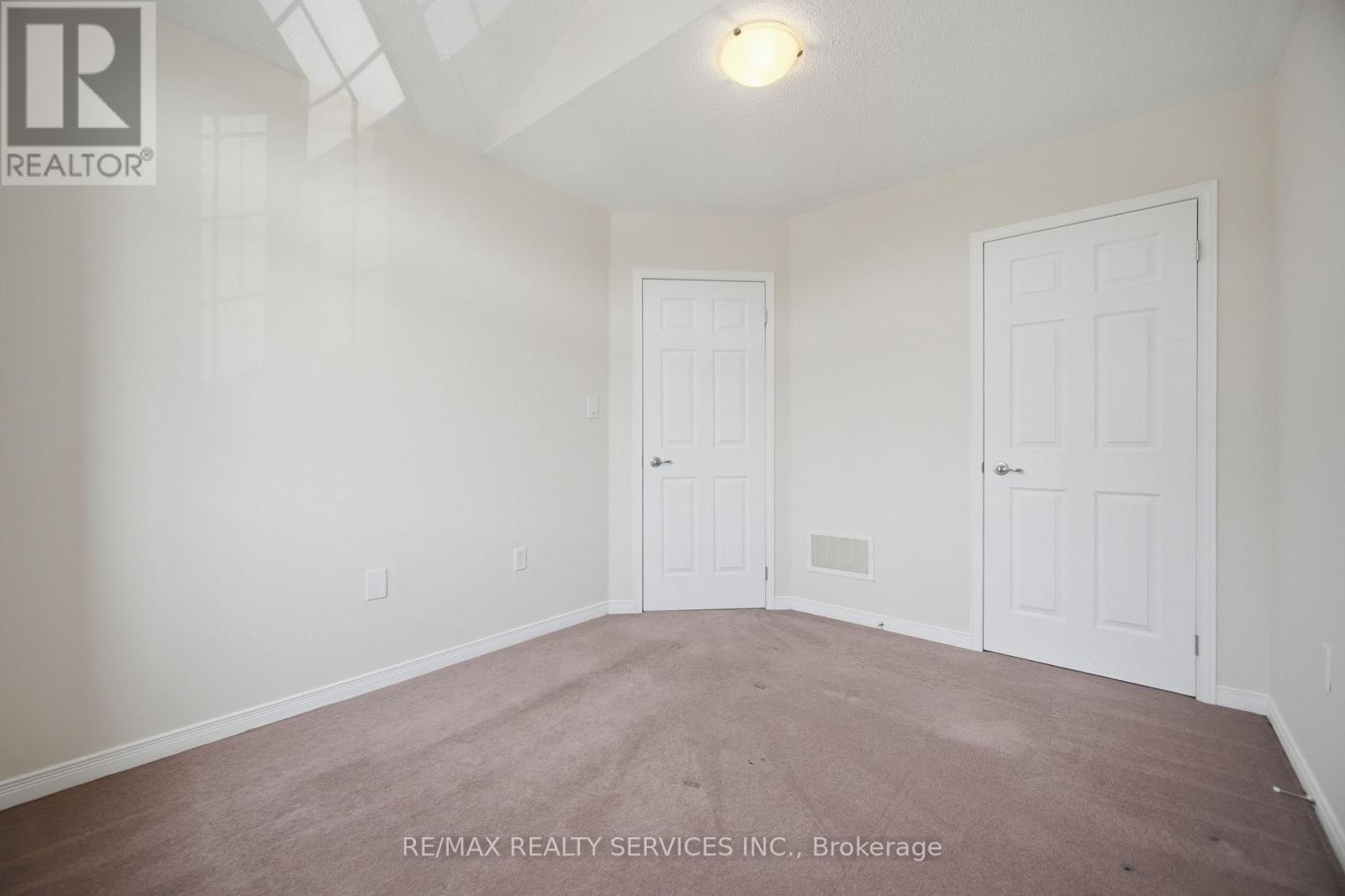 98 Teal Crest Circle, Brampton, Ontario  L6X 2Z4 - Photo 28 - W13735856