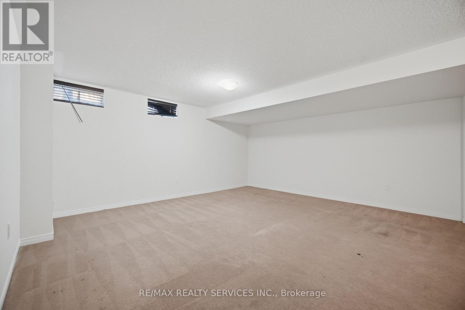 98 Teal Crest Circle, Brampton, Ontario  L6X 2Z4 - Photo 38 - W13735856