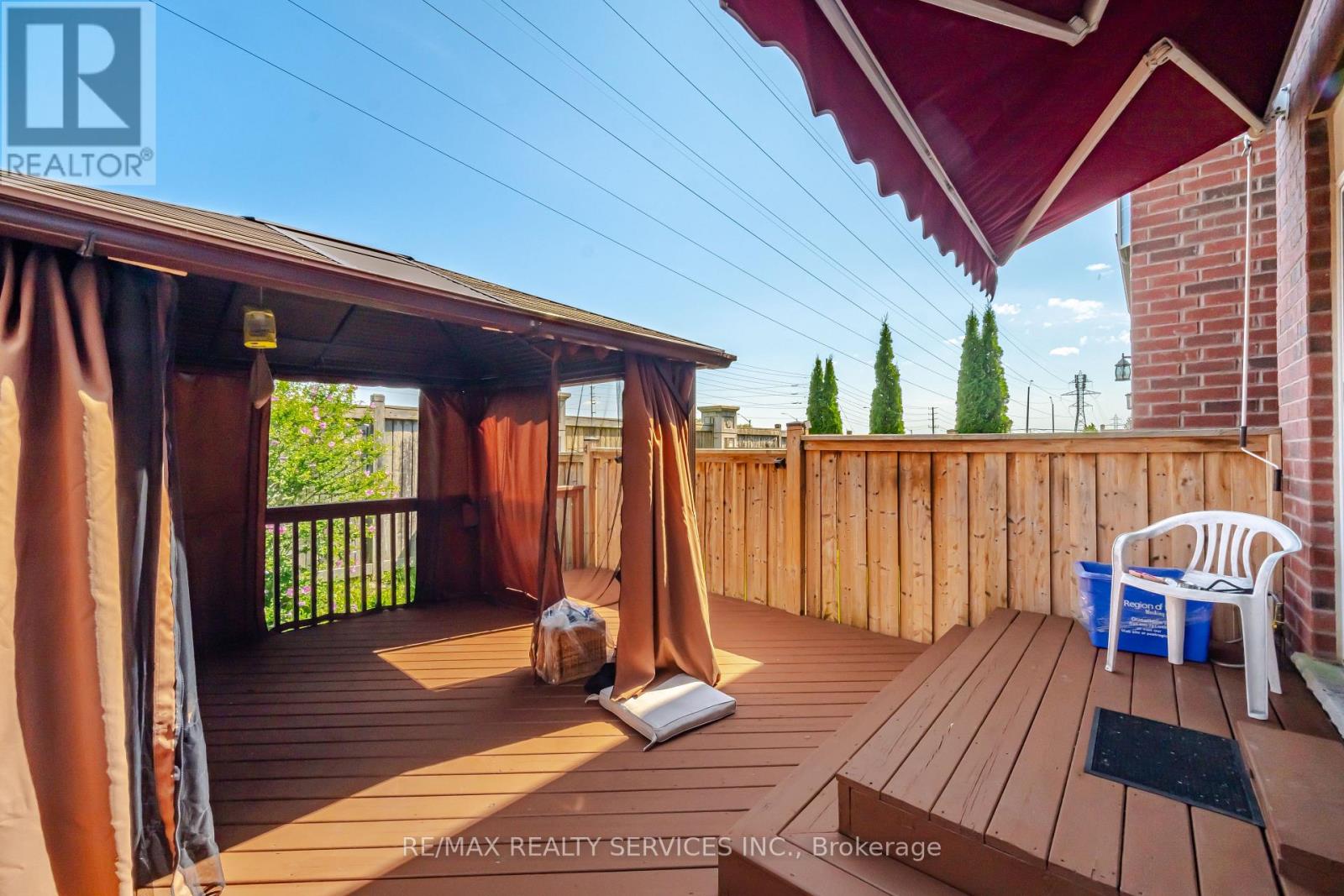 98 Teal Crest Circle, Brampton, Ontario  L6X 2Z4 - Photo 45 - W13735856
