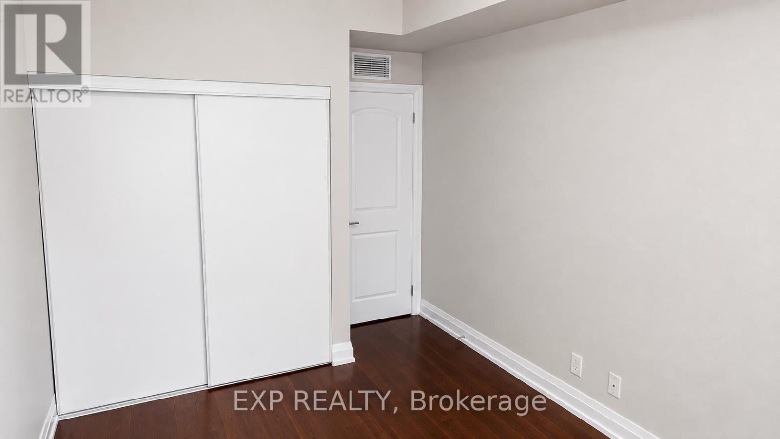 Lph03 - 55 De Boers Drive, Toronto, Ontario  M3J 0G5 - Photo 14 - W13735928