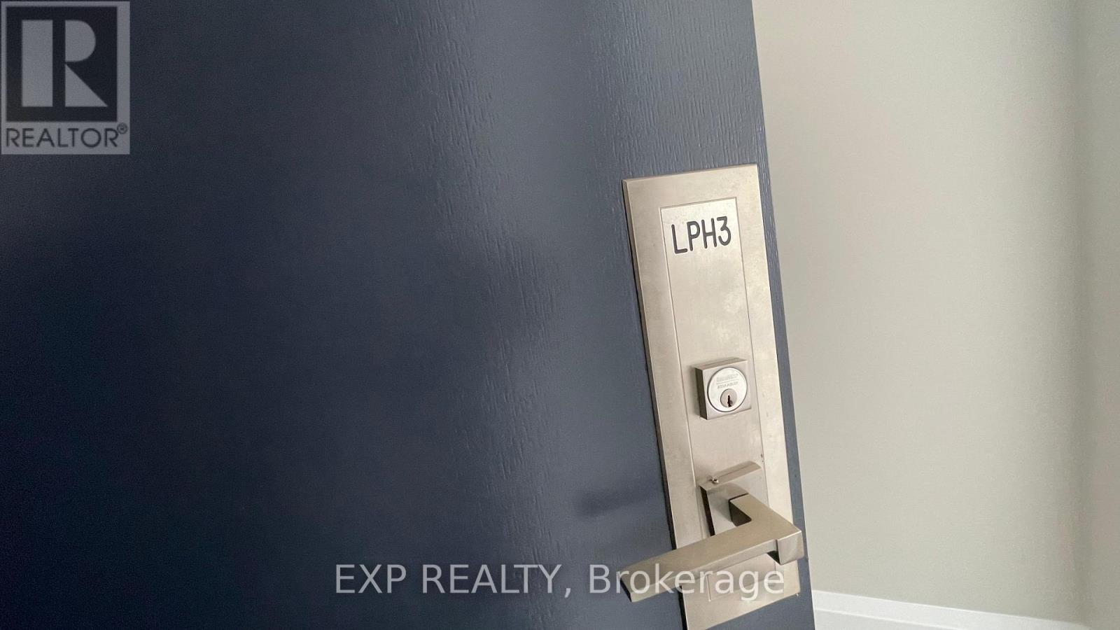 Lph03 - 55 De Boers Drive, Toronto, Ontario  M3J 0G5 - Photo 3 - W13735928
