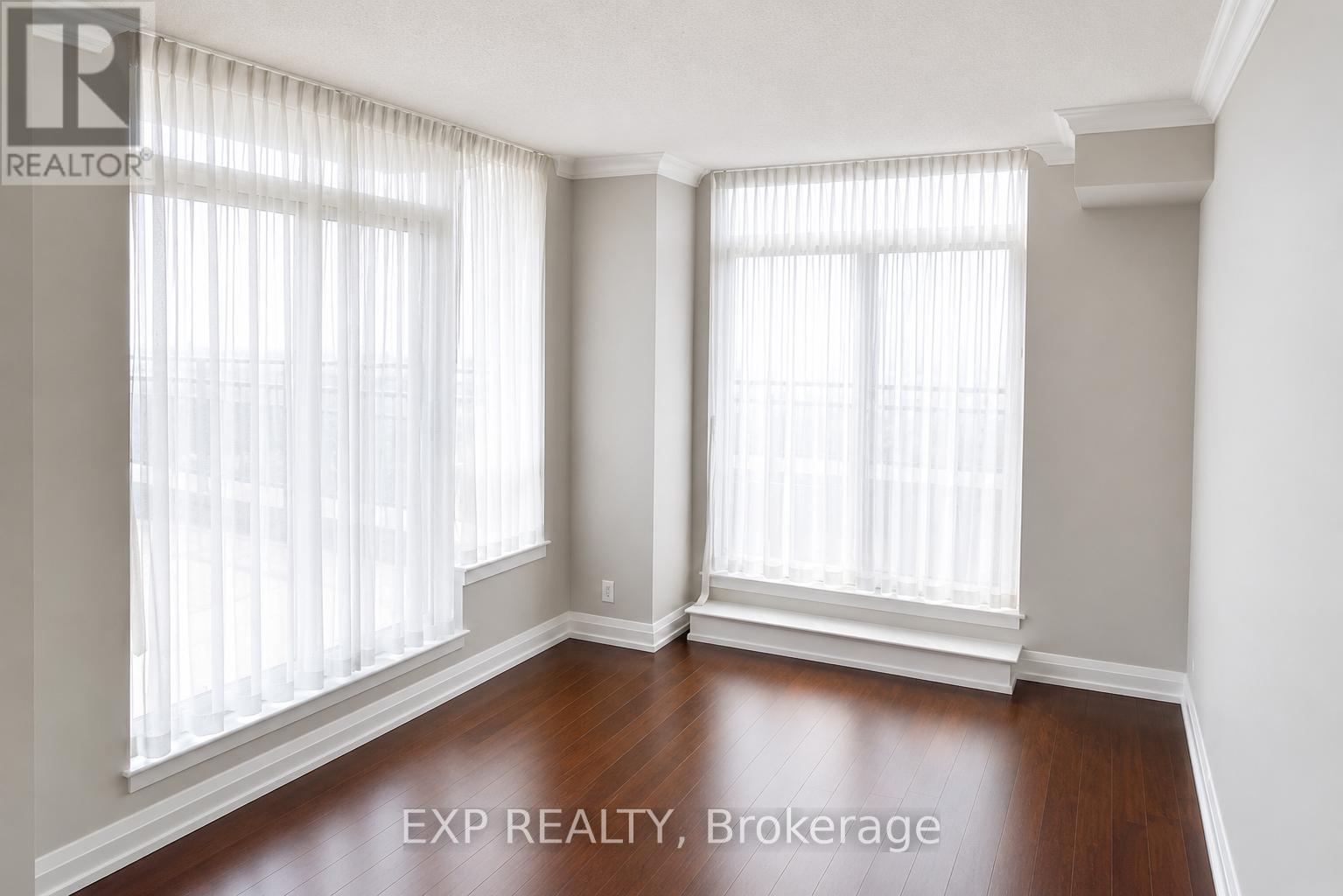 Lph03 - 55 De Boers Drive, Toronto, Ontario  M3J 0G5 - Photo 6 - W13735928