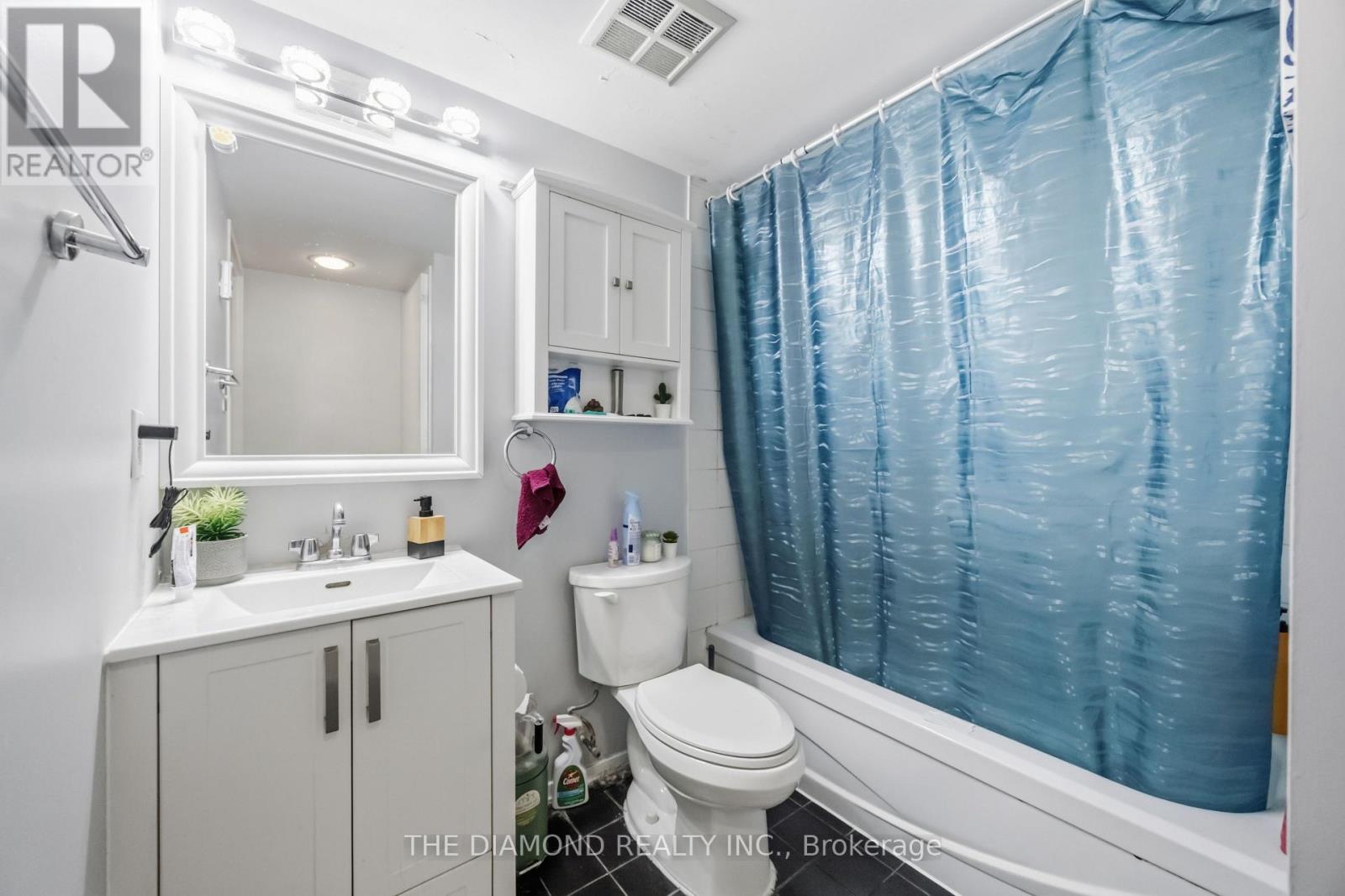 816 - 2550 Lawrence Avenue E, Toronto, Ontario  M1P 4Z3 - Photo 24 - E13732352