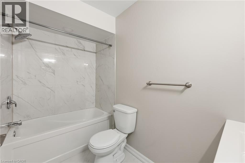 42 Terrace Avenue, Welland, Ontario  L3C 2C4 - Photo 15 - 40859839