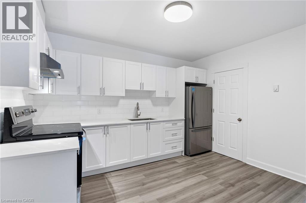 94 King Street W, Brockville, Ontario  K6V 3P9 - Photo 15 - 40859436