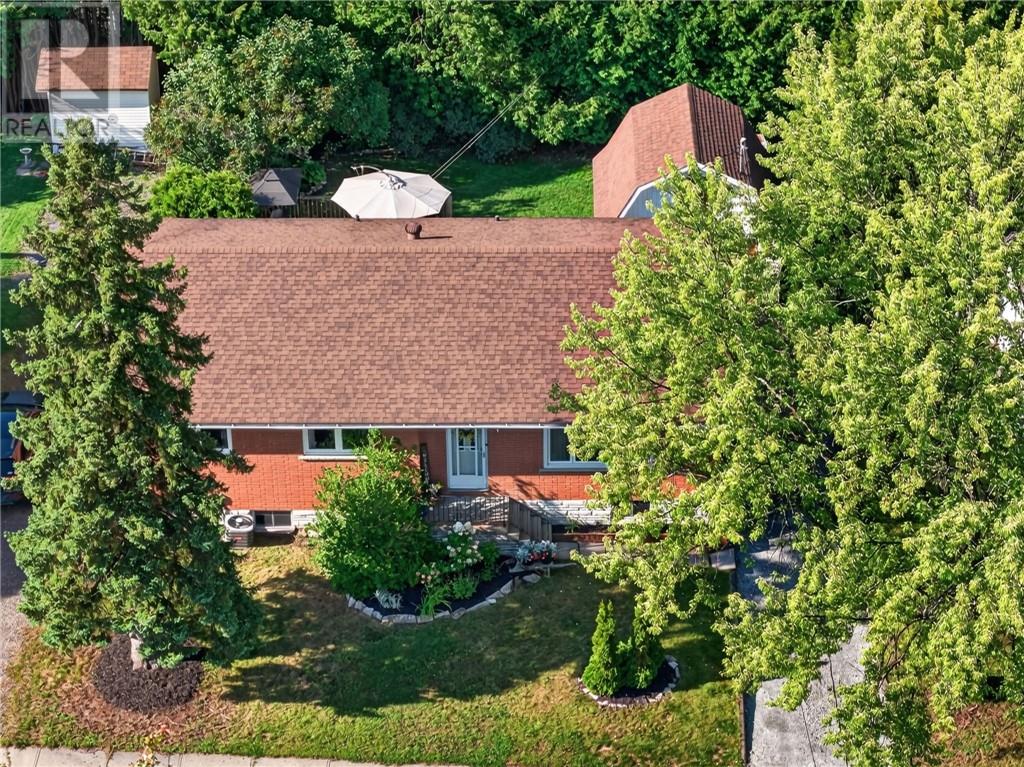 214 First Avenue, Lively, Ontario  P3Y 1M2 - Photo 3 - 2130134