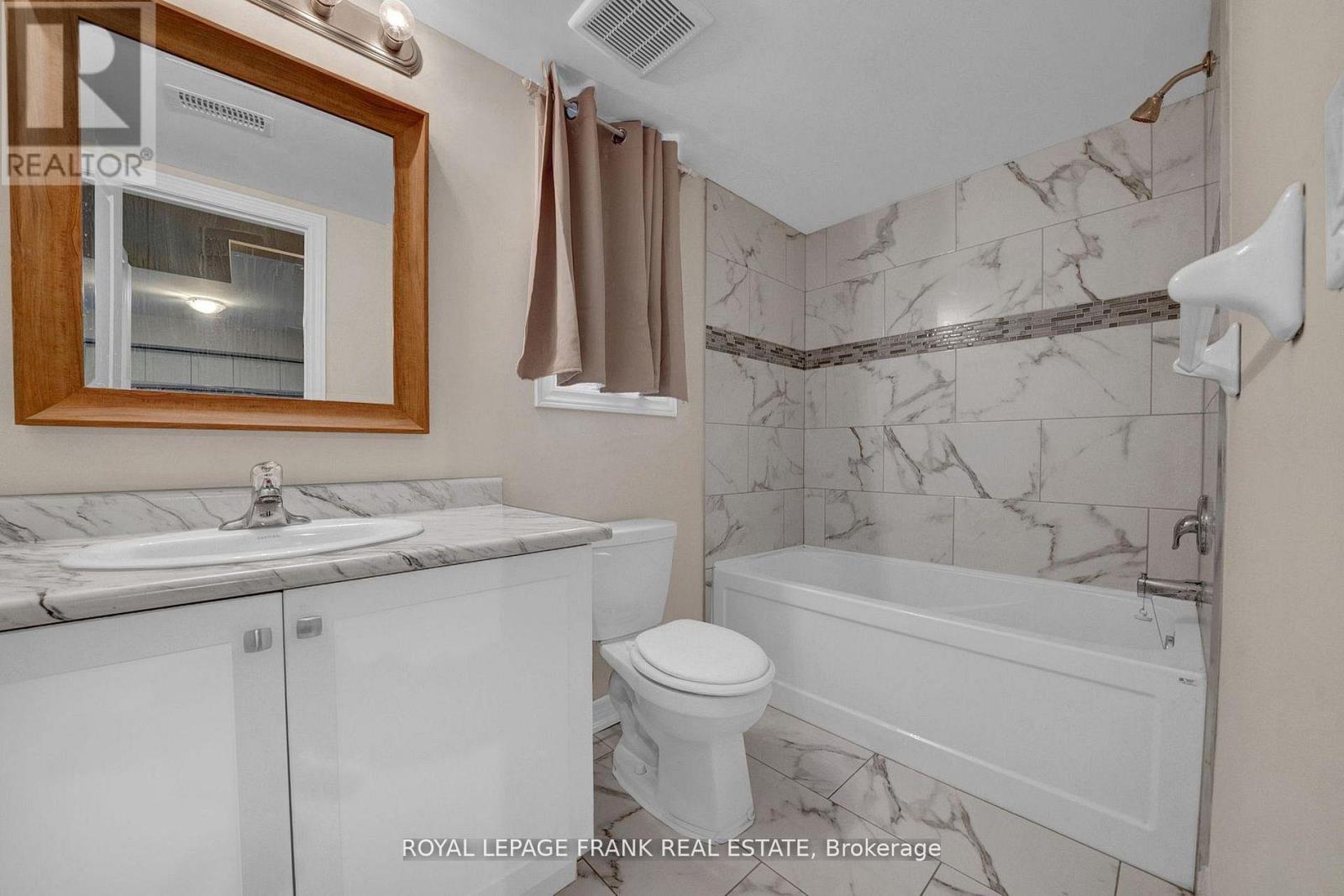 402 Olive Avenue, Oshawa, Ontario L1H 2R1 - Photo 18 - E13736118