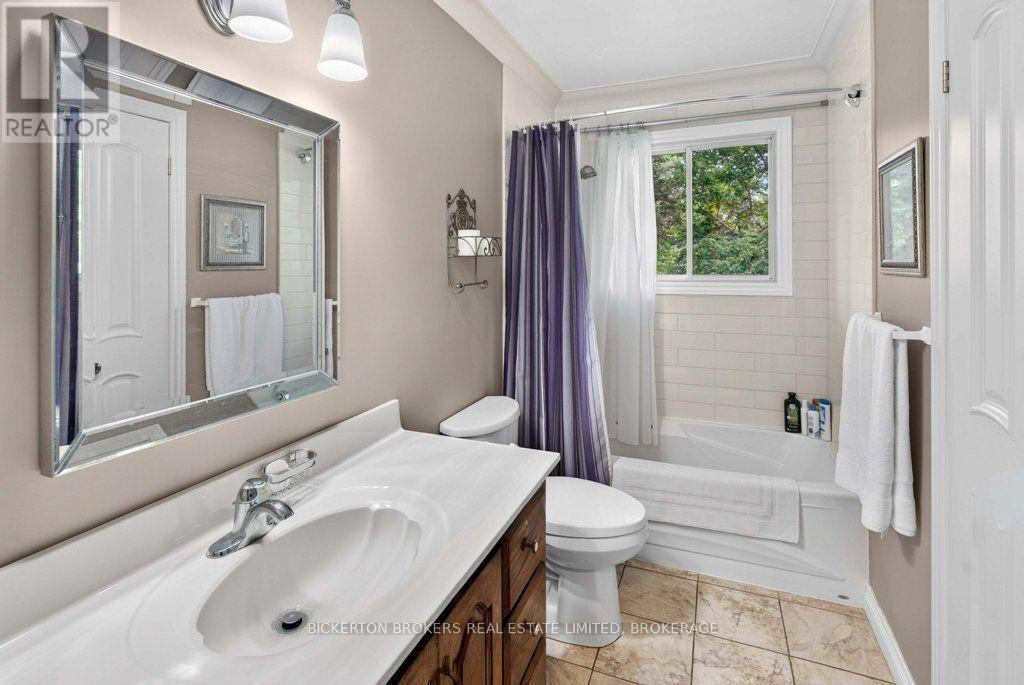 237 Old River Road, Leeds And The Thousand Islands, Ontario  K0E 1R0 - Photo 31 - X13736104