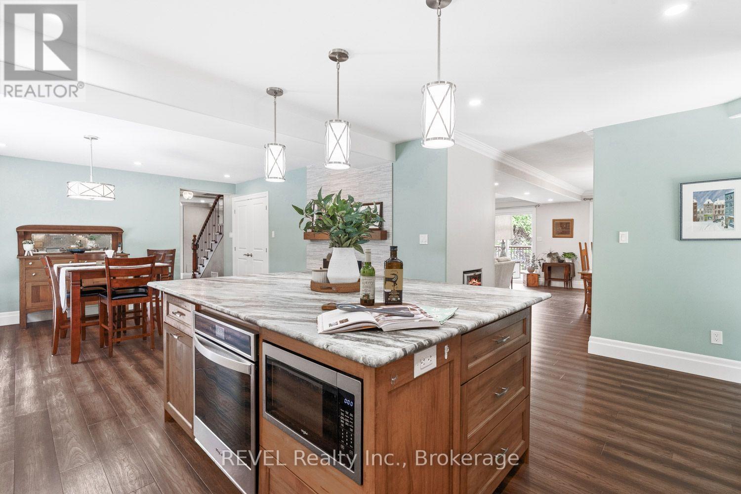 208 Ski Hill Road, Kawartha Lakes, Ontario  L0A 1A0 - Photo 11 - X13736032