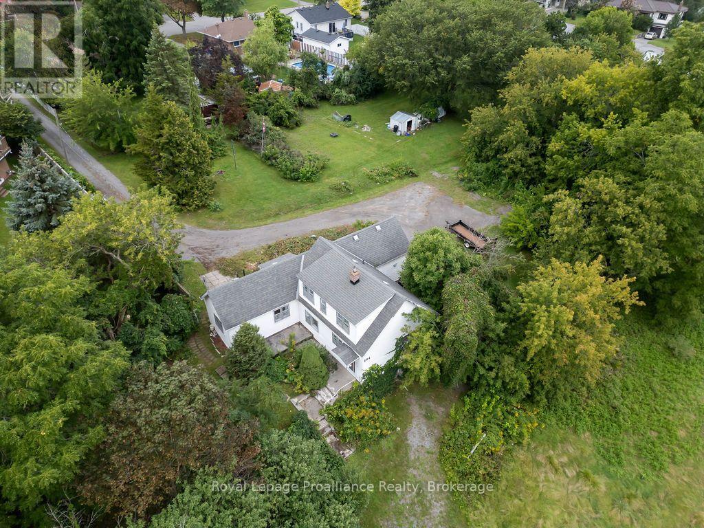294 Moira Street E, Belleville, Ontario  K8P 2T1 - Photo 2 - X13736096