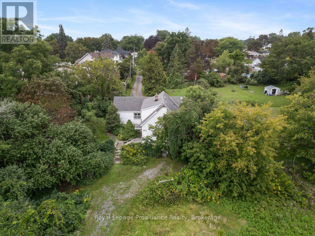 294 Moira Street E, Belleville, Ontario  K8P 2T1 - Photo 32 - X13736096