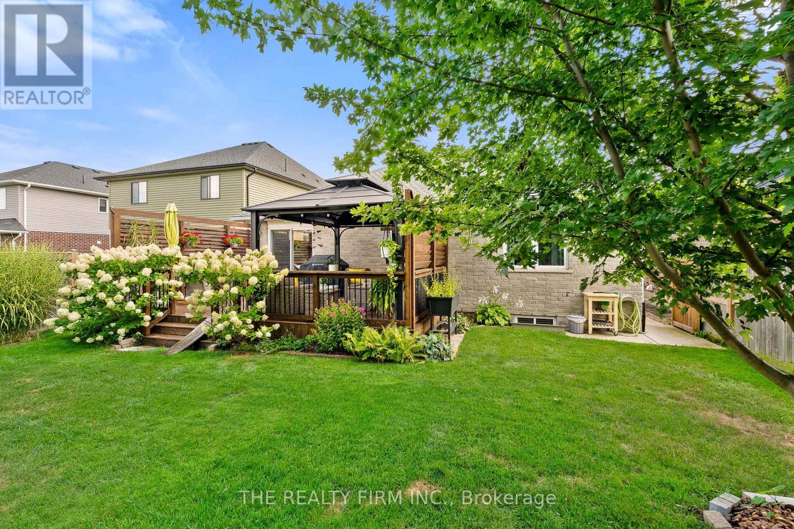 34 Ashberry Place, St. Thomas, Ontario  N5R 0H9 - Photo 37 - X13736036