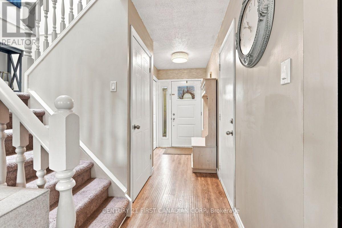 242 Martinet Avenue, London East, Ontario  N5V 4B2 - Photo 7 - X13736066