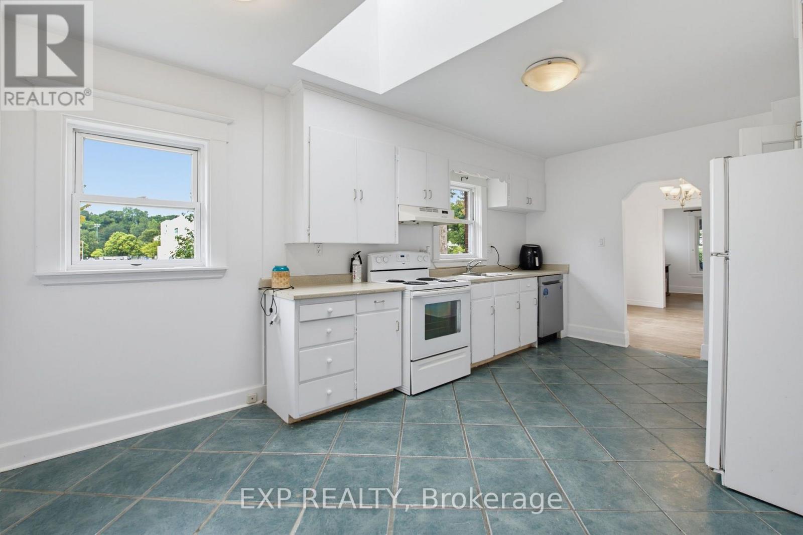 20 Barrington Avenue, London North, Ontario  N6H 1J9 - Photo 15 - X13736172