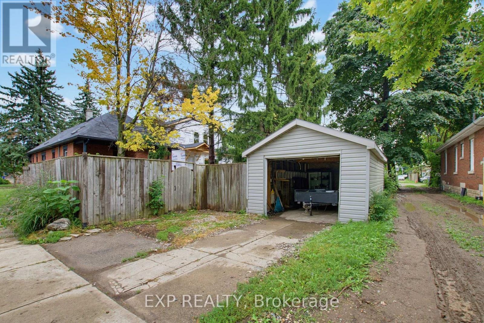 20 Barrington Avenue, London North, Ontario  N6H 1J9 - Photo 39 - X13736172
