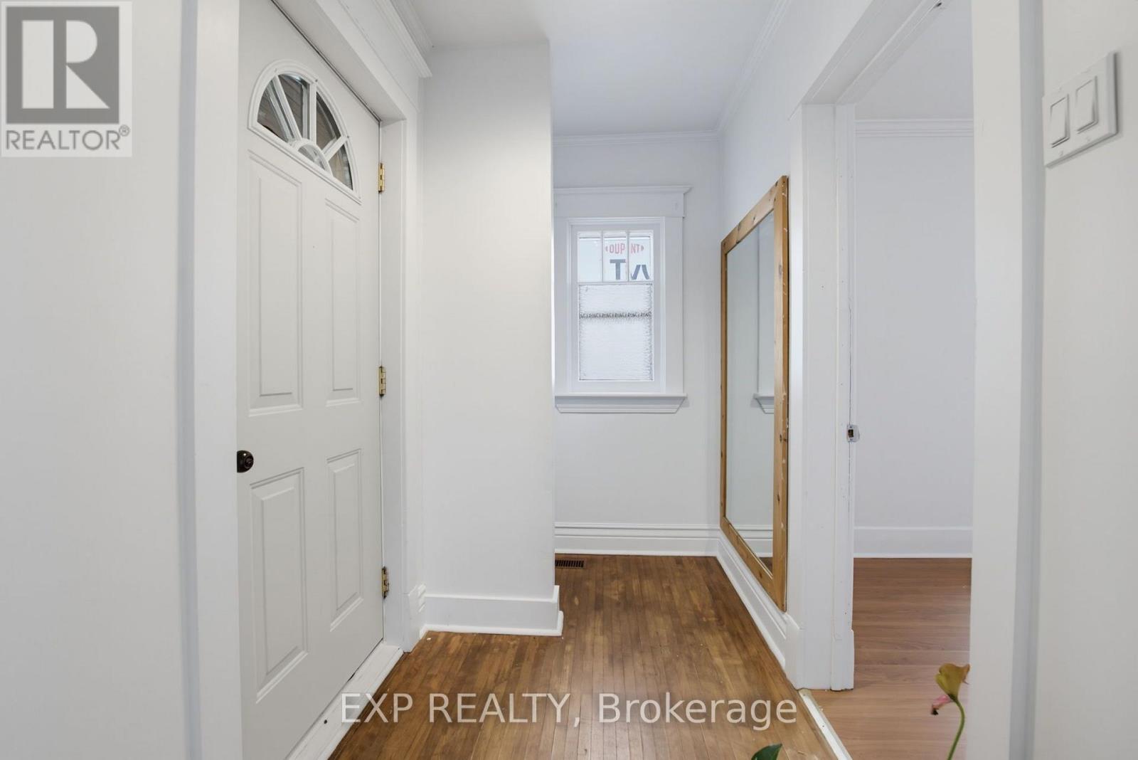 20 Barrington Avenue, London North, Ontario  N6H 1J9 - Photo 4 - X13736172