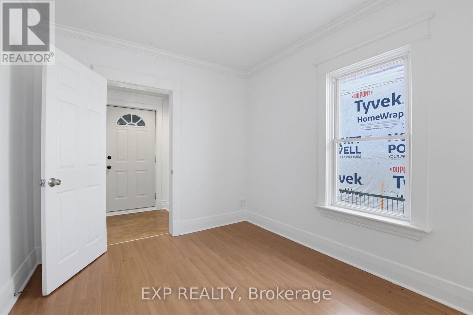 20 Barrington Avenue, London North, Ontario  N6H 1J9 - Photo 6 - X13736172