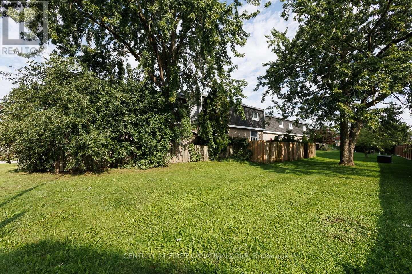 16 - 40 Fairfax Court, London North, Ontario  N6G 3Y3 - Photo 38 - X13736240