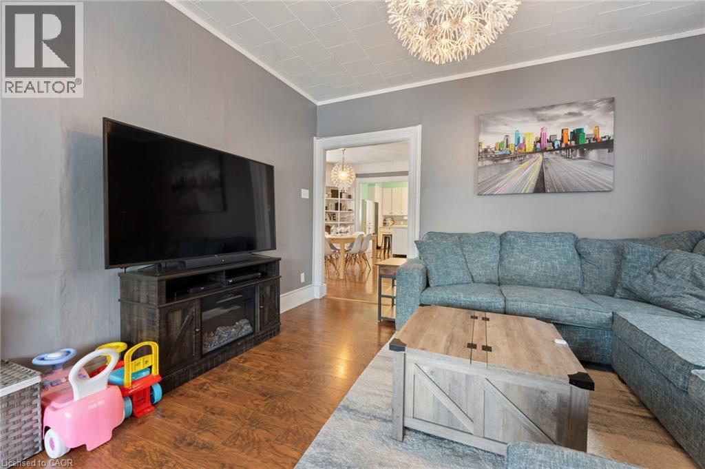 214 John Street, Simcoe, Ontario  N3Y 2Y5 - Photo 5 - 40859258
