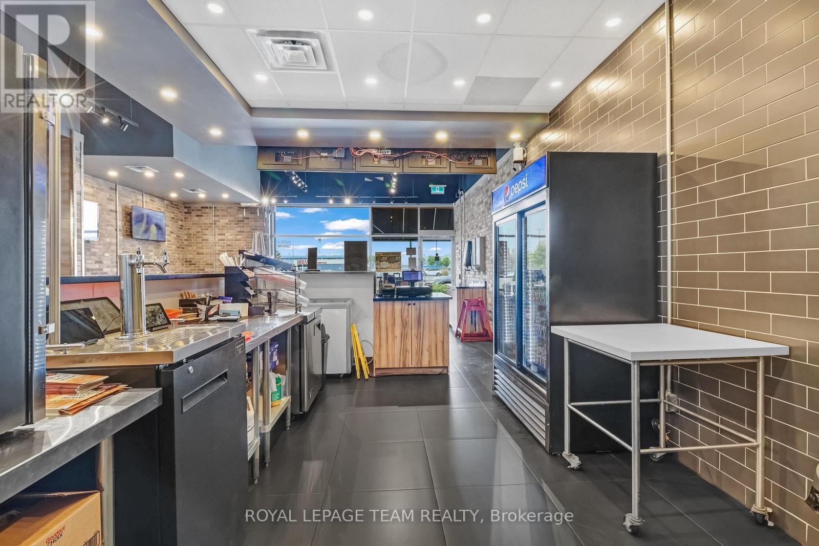 H1b - 3890 Innes Road, Ottawa, Ontario K1W 1K9 - Photo 13 - X13736136