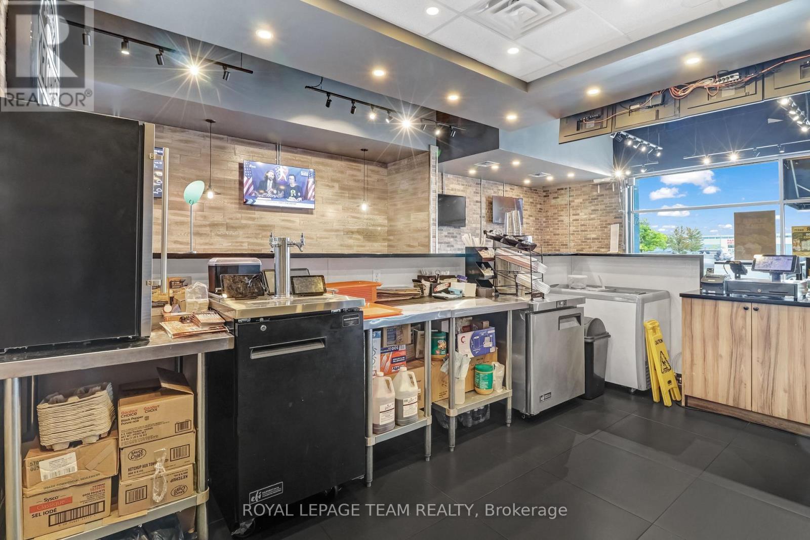 H1b - 3890 Innes Road, Ottawa, Ontario K1W 1K9 - Photo 14 - X13736136