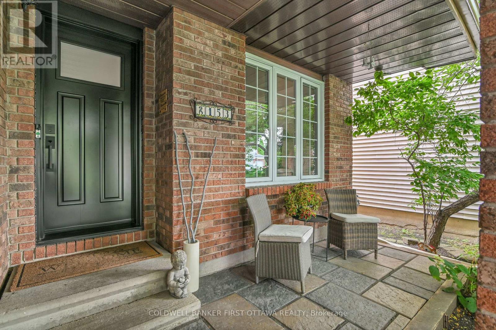 2153 East Acres Road, Ottawa, Ontario  K1J 9A6 - Photo 3 - X13736212