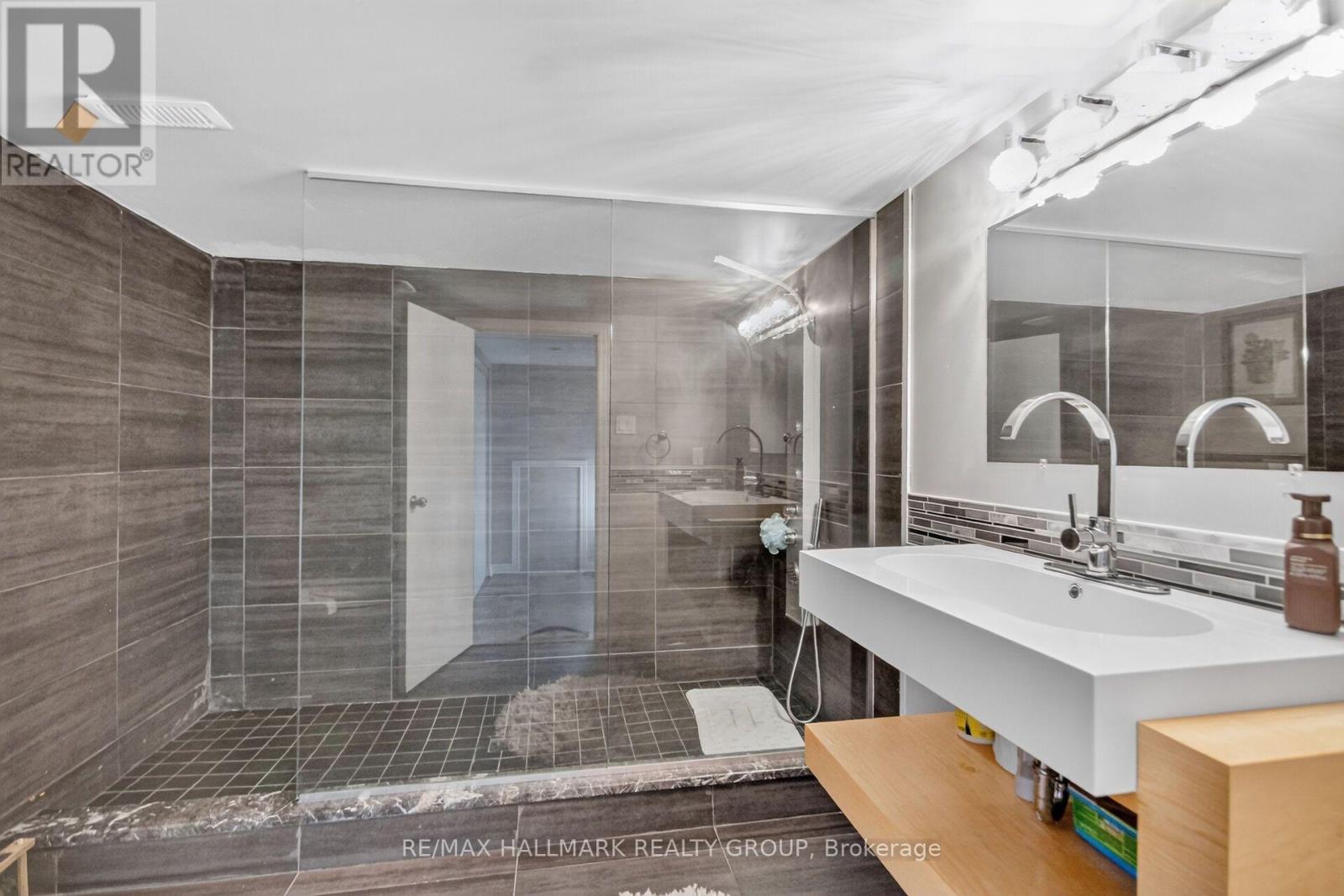 11 Taj Court, Ottawa, Ontario  K1G 5K6 - Photo 45 - X13736236