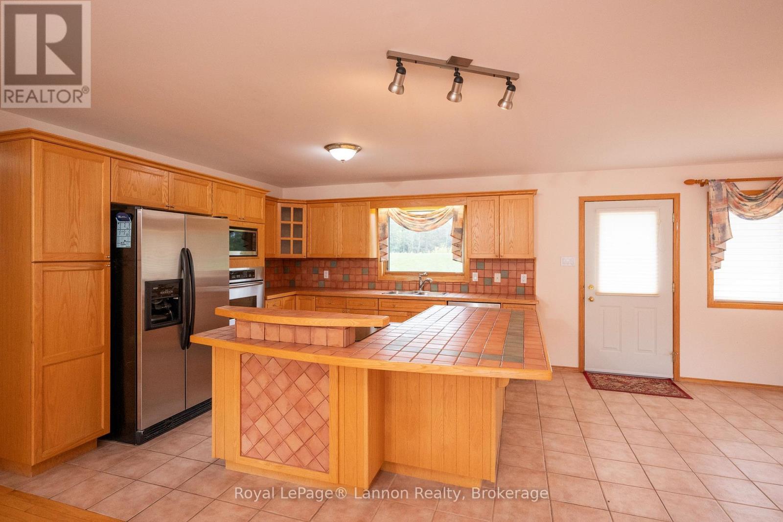 2196 Falconcrest Drive, Thunder Bay, Ontario  P7J 1H5 - Photo 21 - X13736166