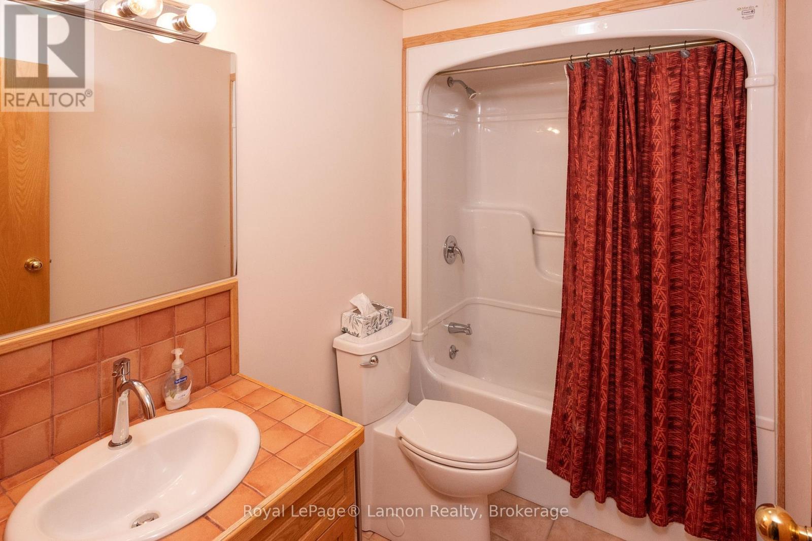 2196 Falconcrest Drive, Thunder Bay, Ontario  P7J 1H5 - Photo 39 - X13736166