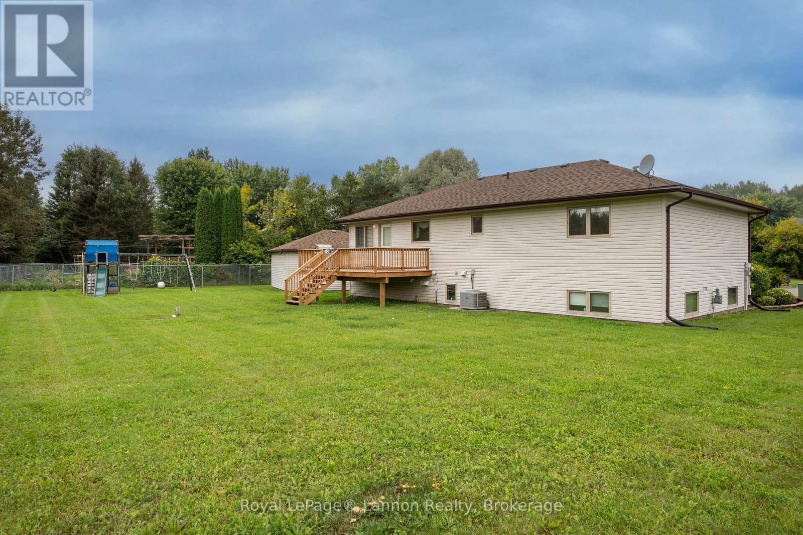 2196 Falconcrest Drive, Thunder Bay, Ontario  P7J 1H5 - Photo 5 - X13736166