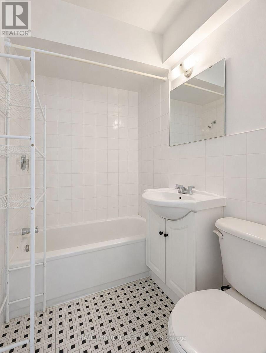 604 - 206 St George Street, Toronto, Ontario  M5R 2N6 - Photo 10 - C13736202