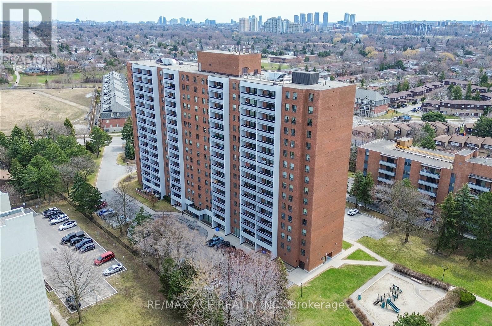 1204 - 1250 Bridletowne Circle, Toronto, Ontario  M1W 2V1 - Photo 5 - E13736024