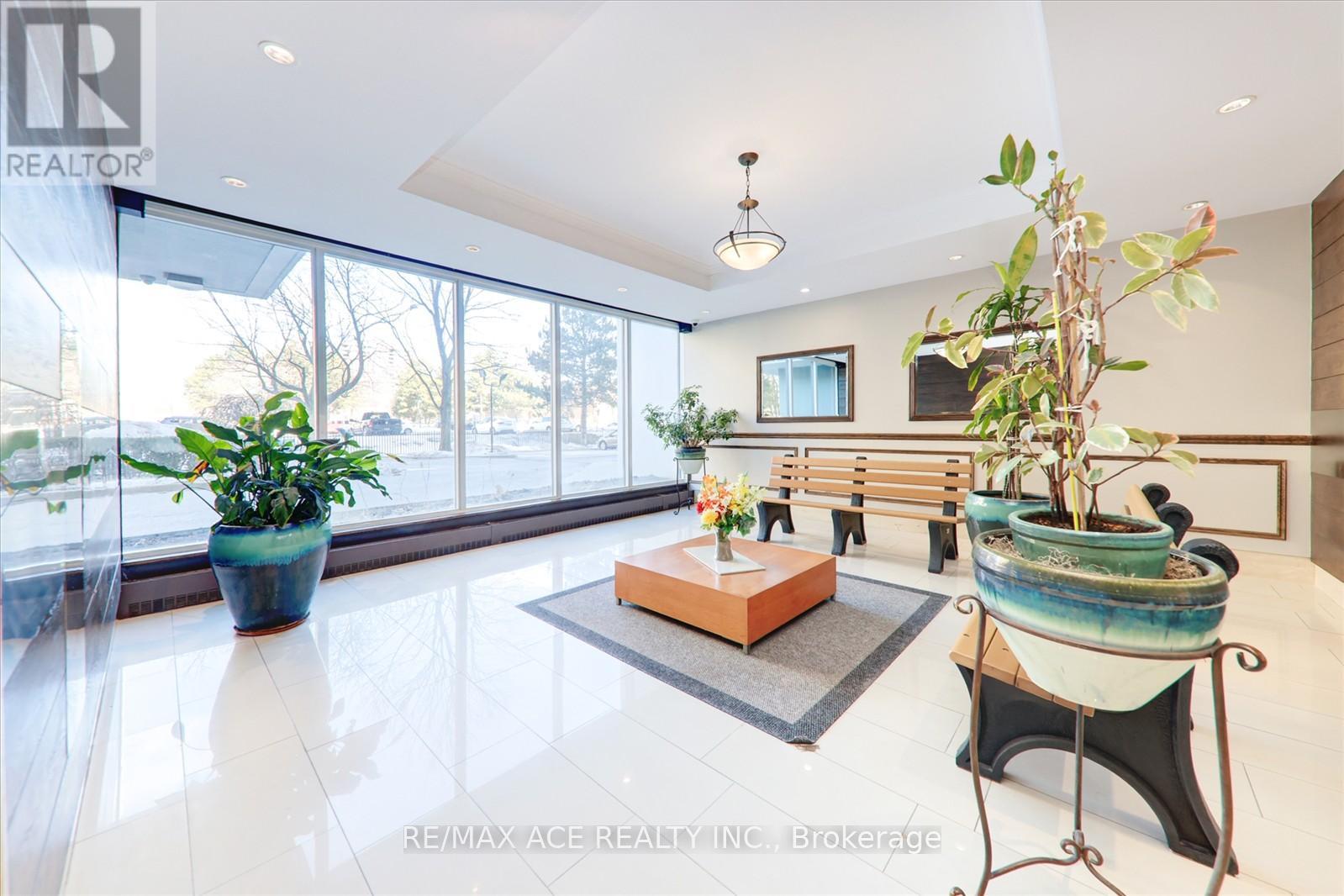 1204 - 1250 Bridletowne Circle, Toronto, Ontario  M1W 2V1 - Photo 8 - E13736024