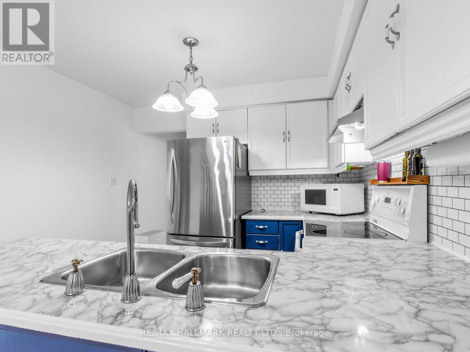 1553 Rawlings Drive, Pickering, Ontario L1V 5B2 - Photo 7 - E13736298