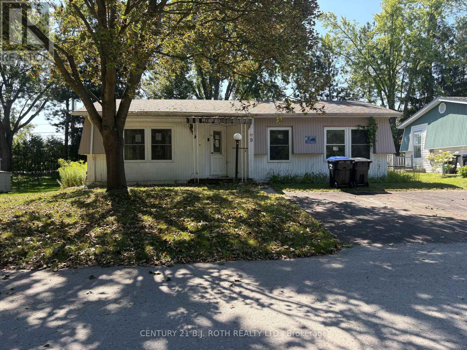 9 CHERRYWOOD LANE, Innisfil, Ontario