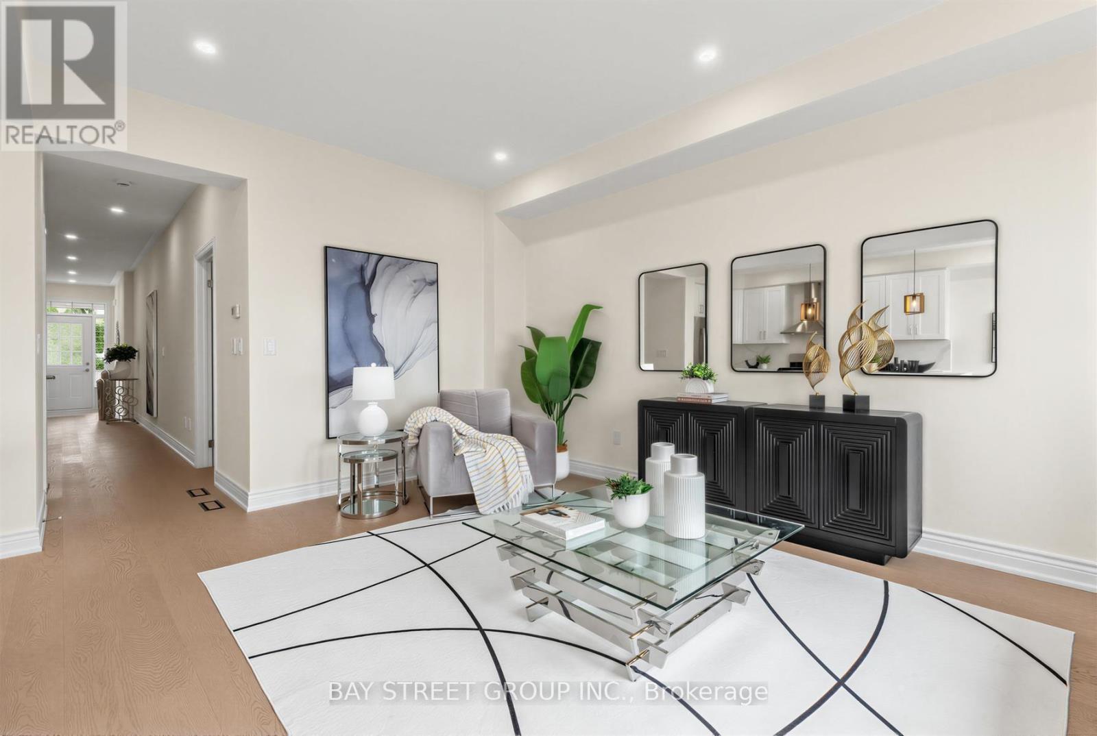 80 Living Crescent, Markham, Ontario  L6C 0T4 - Photo 16 - N13736004