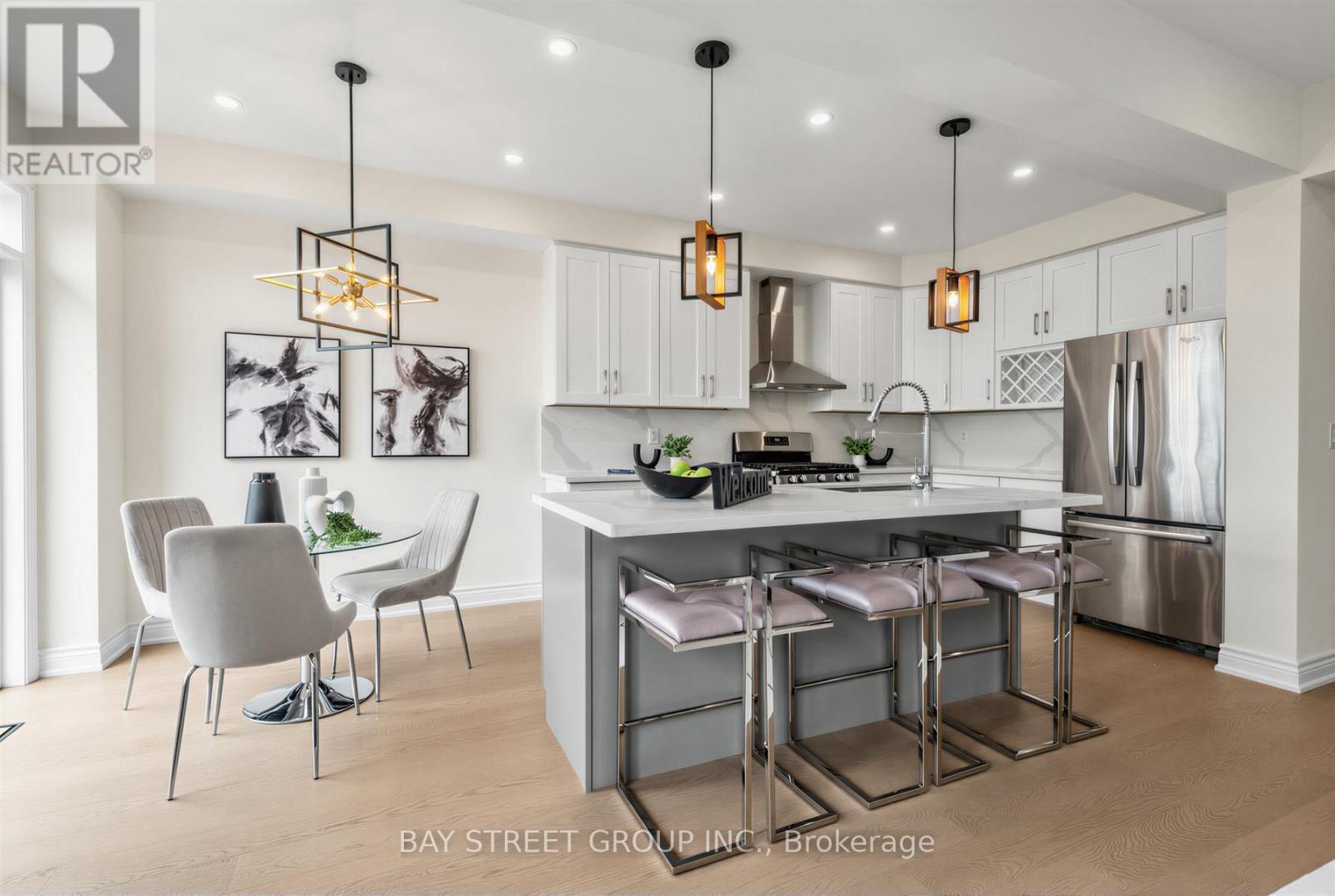 80 Living Crescent, Markham, Ontario  L6C 0T4 - Photo 17 - N13736004