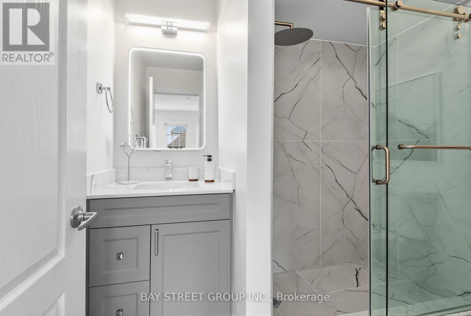 80 Living Crescent, Markham, Ontario  L6C 0T4 - Photo 32 - N13736004