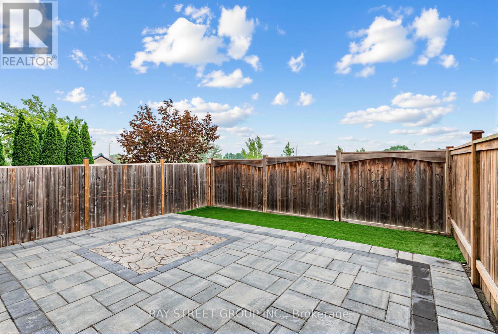 80 Living Crescent, Markham, Ontario  L6C 0T4 - Photo 40 - N13736004