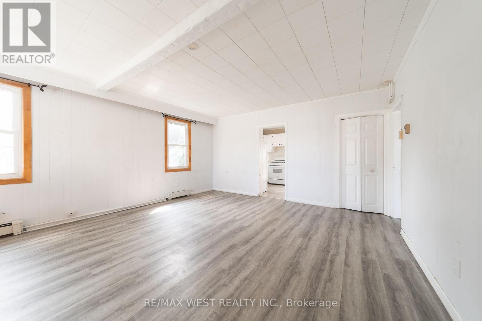 7826 Yonge Street, Innisfil, Ontario  L9S 1L4 - Photo 6 - N13736082