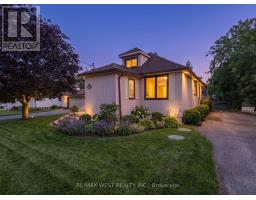 7826 YONGE STREET, Innisfil, Ontario